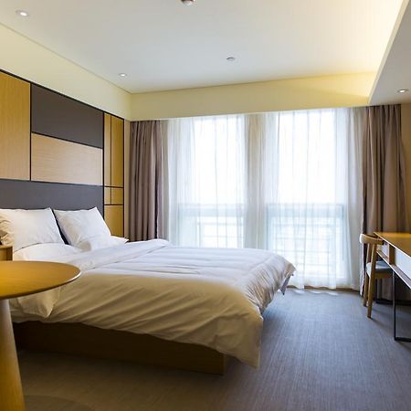 Ji Hotel Shanghai Hongqiao Jinhui Road Eksteriør billede